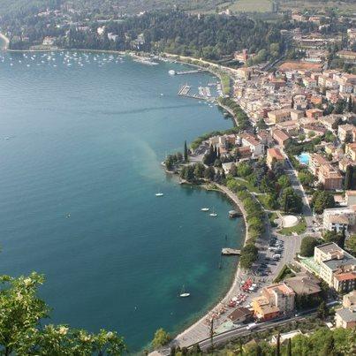 Albergo Alla Rocca Garda  Ngoại thất bức ảnh